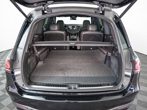 Certified 2021 Mercedes-Benz GLS 580 4MATIC image 8