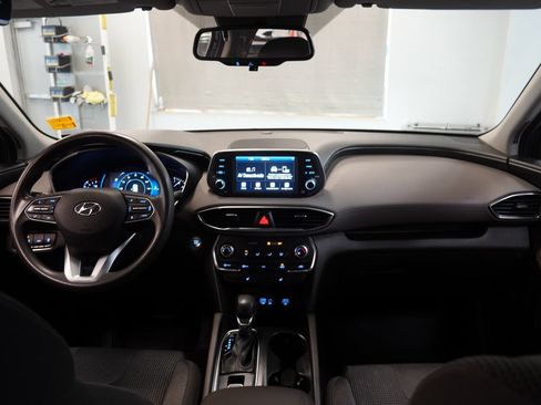 Used 2019 Hyundai Santa Fe SEL FWD image 18