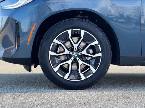 New 2026 BMW X3 xDrive30 w/ Premium Package AWD/4WD image 2