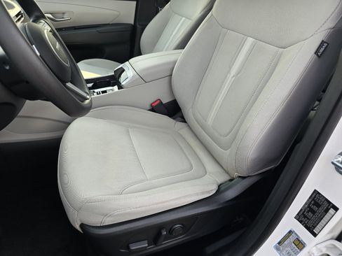 Used 2018 Hyundai Tucson SE w/ Cargo Package AWD/4WD image 22