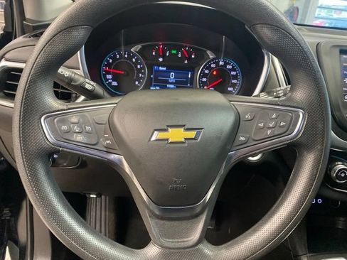 Used 2024 Chevrolet Equinox LT FWD image 13