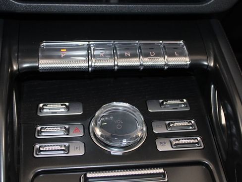 New 2026 Lincoln Nautilus Reserve w/ Jet Appearance Package image 45