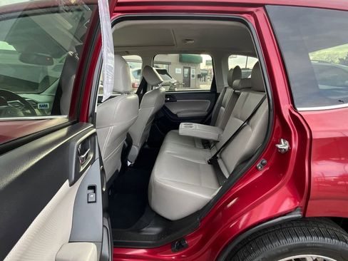Used 2015 Subaru Forester 2.5i Touring w/ Eyesight & Navigation System image 21