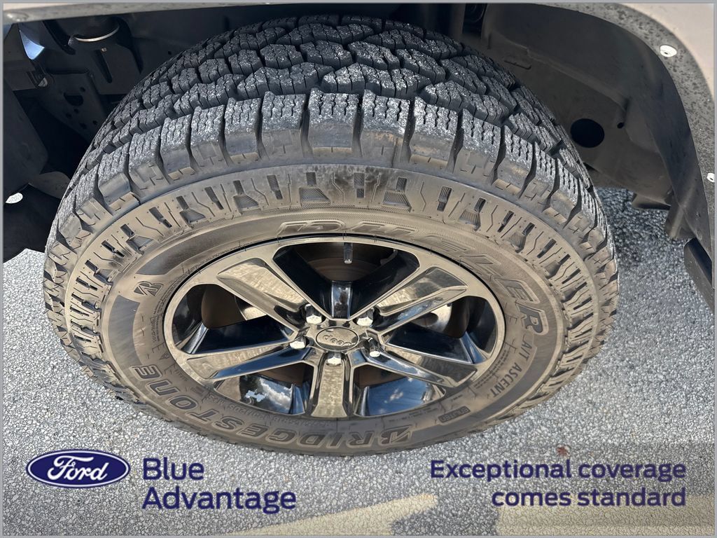 Used 2023 Jeep Wrangler Unlimited Sport AWD/4WD image 12
