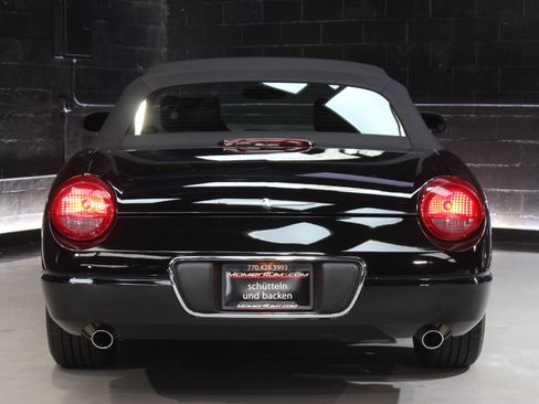 Used 2002 Ford Thunderbird Deluxe image 16