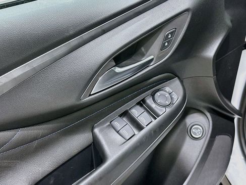 New 2026 Buick Envista Sport Touring w/ Convenience I Package FWD image 18