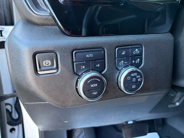 Used 2025 GMC Sierra 1500 SLT AWD/4WD image 24