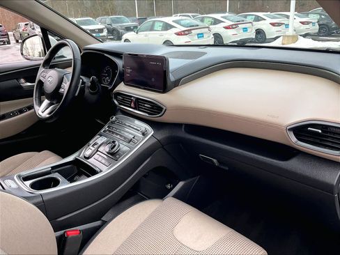Used 2023 Hyundai Santa Fe SEL image 14