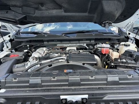 Certified 2024 Chevrolet Silverado 2500 High Country image 11
