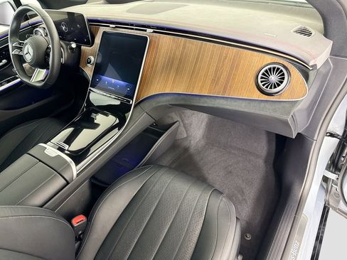 Certified 2023 Mercedes-Benz EQE 500 4MATIC Sedan image 17