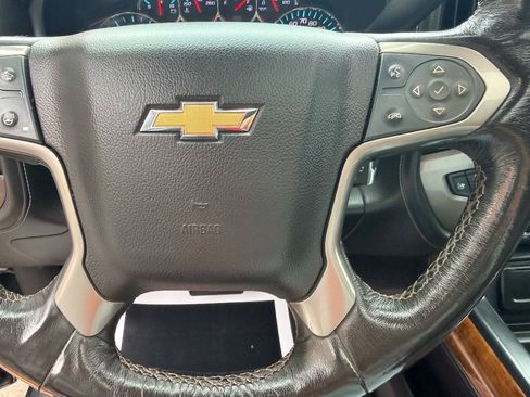 Used 2018 Chevrolet Silverado 2500 High Country w/ Duramax Plus Package AWD/4WD image 26