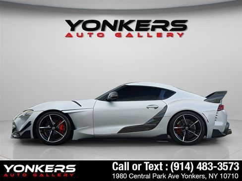 Used 2022 Toyota Supra Premium image 2