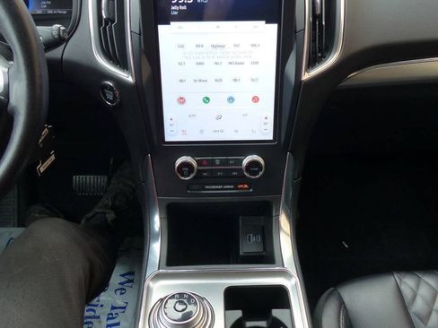 Used 2023 Ford Edge Titanium w/ Equipment Group 301A AWD/4WD image 31