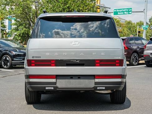 Used 2024 Hyundai Santa Fe Limited FWD image 6