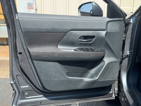 Used 2025 Nissan Kicks S FWD image 32