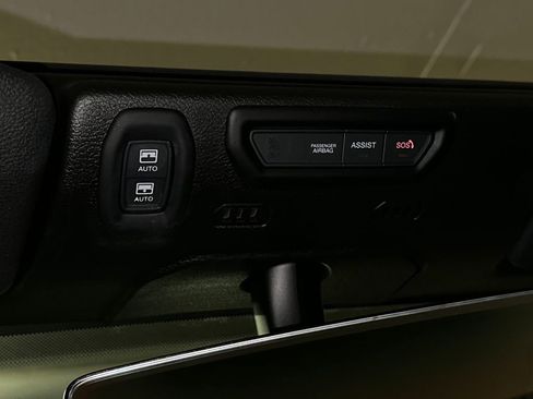 Used 2023 Jeep Wrangler Unlimited Sahara w/ Cold Weather Group image 28