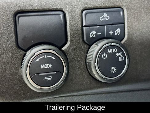 Used 2023 Chevrolet Silverado 1500 LT RWD image 11