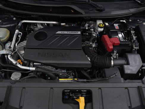 Used 2022 Nissan Rogue SV image 32