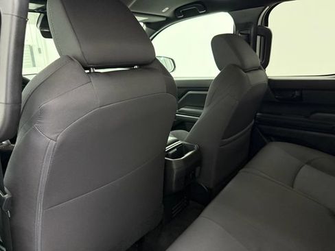 Used 2025 Toyota Tacoma SR5 AWD/4WD image 30