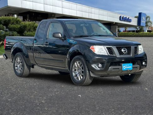 Used 2012 Nissan Frontier SV w/ Sport Appearance Pkg RWD image 10