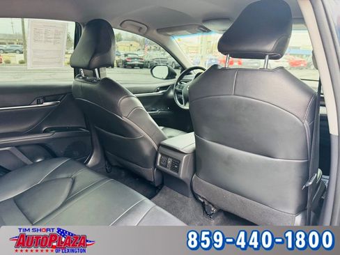 Used 2020 Toyota Camry XLE w/ Navigation Package image 44