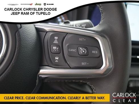 Used 2025 Jeep Wrangler Sahara w/ Safety Group AWD/4WD image 15