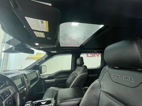 Used 2018 Ford F150 Raptor w/ Equipment Group 802A Luxury AWD/4WD image 20