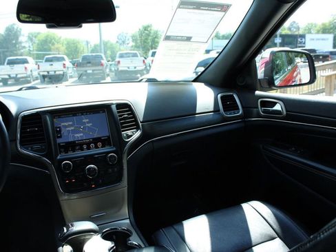 Used 2014 Jeep Grand Cherokee Limited w/ Trailer Tow Group IV RWD image 15