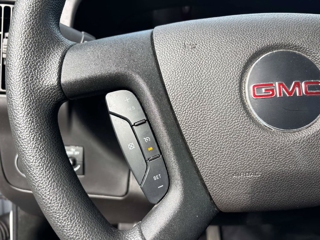 Used 2025 GMC Savana 2500 w/ Driver Convenience Package RWD image 22
