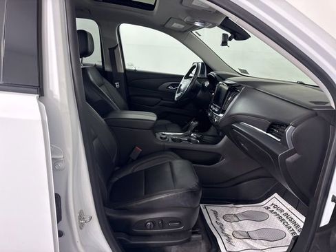 Used 2019 Chevrolet Traverse Premier w/ Redline Edition image 16