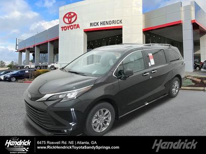 New 2026 Toyota Sienna XLE