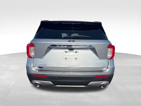 Used 2020 Ford Explorer Limited RWD image 4
