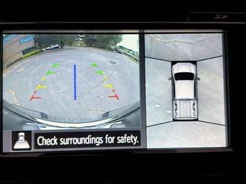 Used 2017 Nissan Titan Platinum Reserve image 28