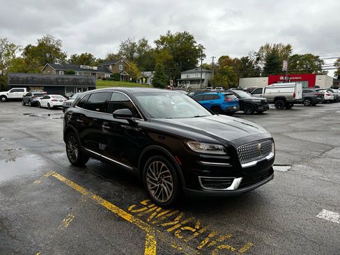 Used 2020 Lincoln Nautilus Reserve image 4