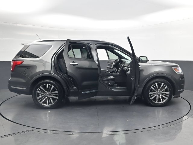 Used 2018 Ford Explorer Platinum AWD/4WD image 37