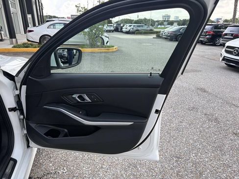 Used 2026 BMW 330i Sedan RWD image 14