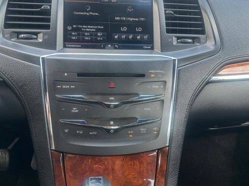 Used 2014 Lincoln MKS AWD w/ Equipment Group 201A image 17