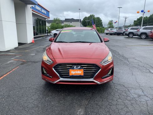 Used 2018 Hyundai Sonata SEL FWD image 2