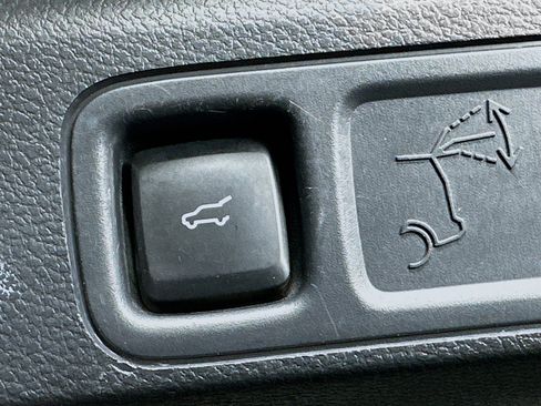 Used 2024 Ford Expedition Max Limited image 33