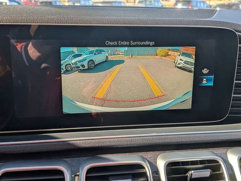 Certified 2020 Mercedes-Benz GLE 350 4MATIC image 23