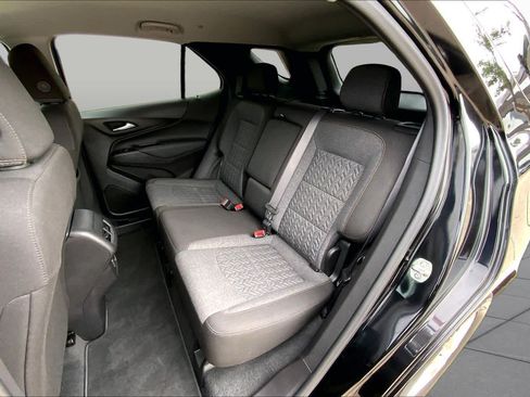 Certified 2024 Chevrolet Equinox LT FWD image 21