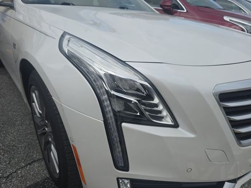 Used 2018 Cadillac CT6 Luxury AWD/4WD image 9