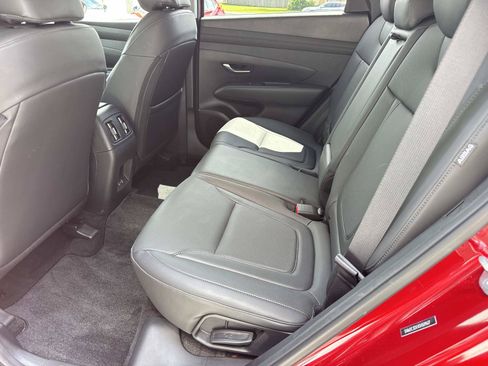 Used 2025 Hyundai Tucson SEL FWD image 15
