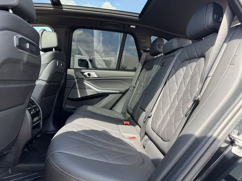 Used 2025 BMW X5 sDrive40i w/ Climate Comfort Package RWD image 31