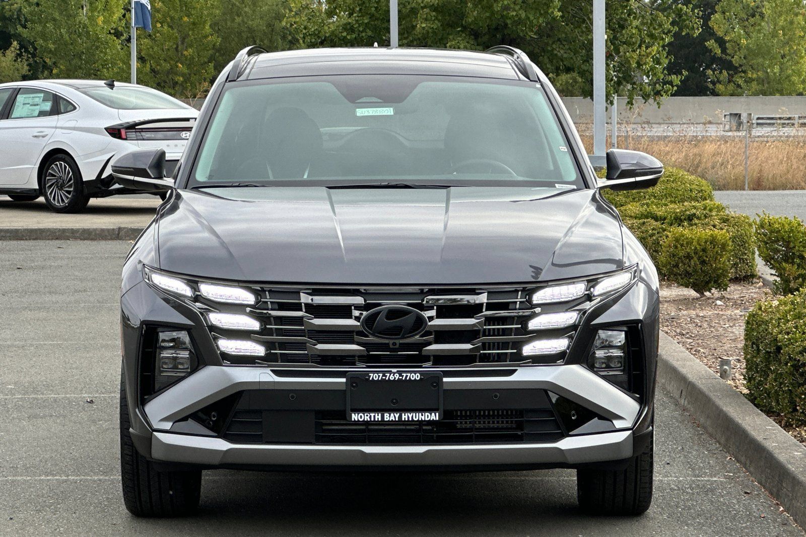 Used 2025 Hyundai Tucson Limited w/ Tow & Go Package AWD/4WD image 8
