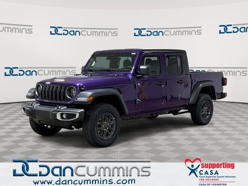 New 2026 Jeep Gladiator Sport image 1