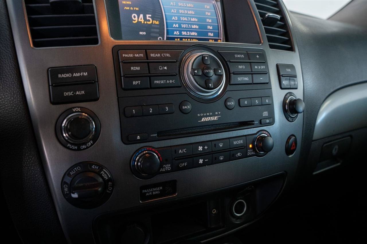 Used 2010 Nissan Armada SE AWD/4WD image 14