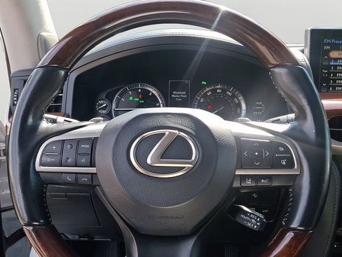 Used 2021 Lexus LX 570 4WD w/ Luxury Package image 20