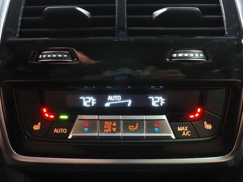 Used 2024 BMW X6 M60i image 28