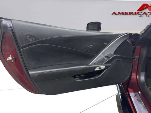 Used 2016 Chevrolet Corvette Stingray Coupe RWD image 18